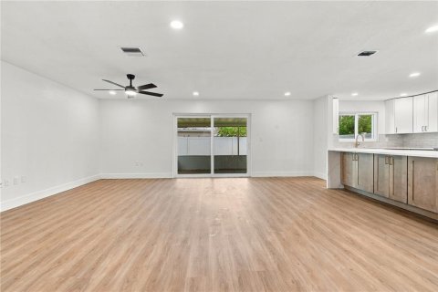 Casa en venta en Dunedin, Florida, 3 dormitorios, 135.36 m2 № 2381131 - foto 6
