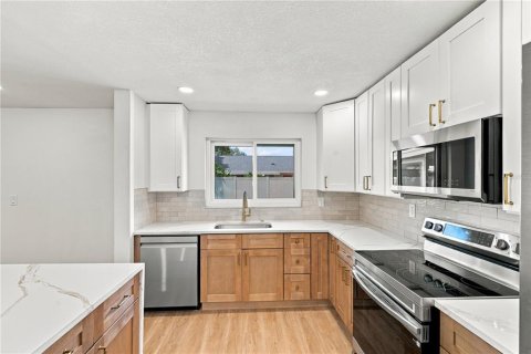 Casa en venta en Dunedin, Florida, 3 dormitorios, 135.36 m2 № 2381131 - foto 12