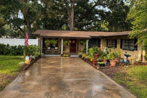 House in Orlando, Florida 4 bedrooms, 202.53 sq.m. № 2291274