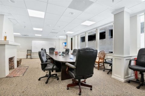 Immobilier commercial à louer à Orlando, Floride: 503.34 m2 № 1387699 - photo 24