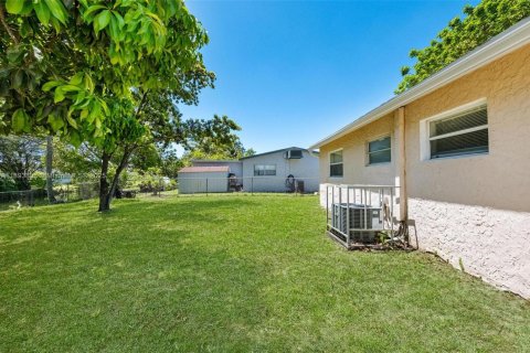 Casa en venta en Sunrise, Florida, 3 dormitorios, 99.03 m2 № 1945958 - foto 29
