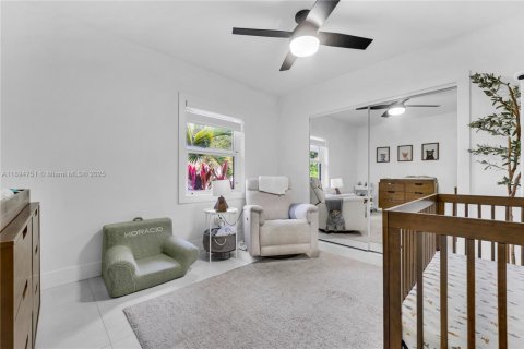 Villa ou maison à vendre à Miami Springs, Floride: 4 chambres, 224.54 m2 № 1949059 - photo 21