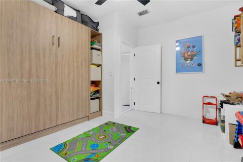 Villa ou maison à vendre à Miami Springs, Floride: 4 chambres, 224.54 m2 № 1949059 - photo 29