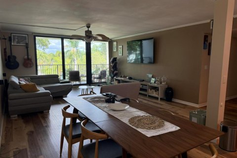 Condo in Fort Lauderdale, Florida, 2 bedrooms  № 2081797 - photo 2