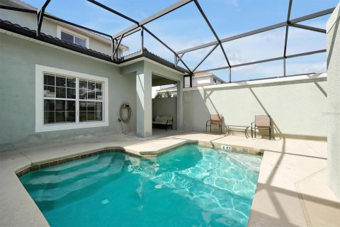 Touwnhouse à vendre à Kissimmee, Floride: 5 chambres, 197.7 m2 № 2407057 - photo 16
