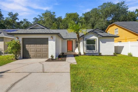 Villa ou maison à vendre à Tampa, Floride: 3 chambres, 105.26 m2 № 2429589 - photo 26