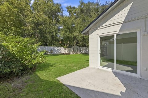 Villa ou maison à vendre à Tampa, Floride: 3 chambres, 105.26 m2 № 2429589 - photo 21