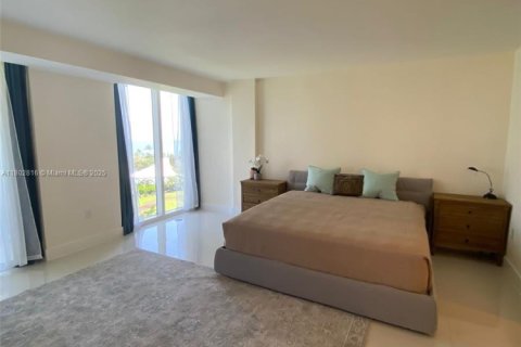 Copropriété à louer à Bal Harbour, Floride: 44.69 m2 № 1942874 - photo 22