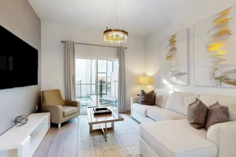 Touwnhouse à Davenport, Floride 5 chambres, 190.26 m2 № 2323118