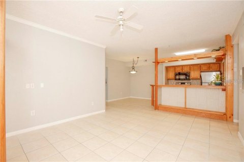 Condo in Orlando, Florida, 2 bedrooms № 2378315 - photo 15