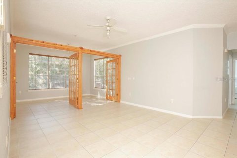 Condo in Orlando, Florida, 2 bedrooms № 2378315 - photo 17