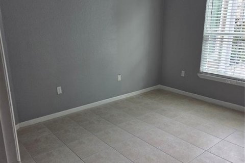 Condo in Orlando, Florida, 2 bedrooms № 2378315 - photo 26