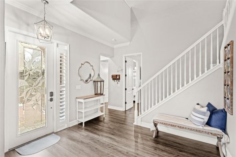 House in Sorrento, Florida 5 bedrooms, 344.76 sq.m. № 1778894 - photo 7