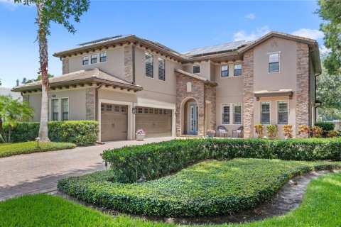 House in Sorrento, Florida 5 bedrooms, 344.76 sq.m. № 1778894 - photo 1