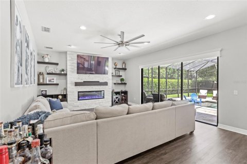 House in Sorrento, Florida 5 bedrooms, 344.76 sq.m. № 1778894 - photo 19