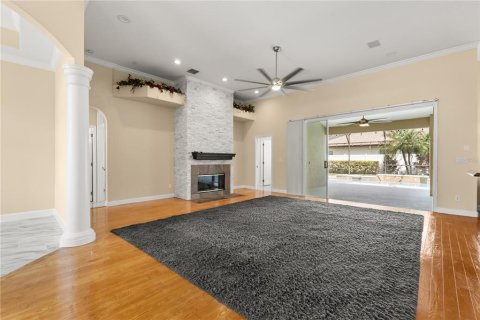 House in Belle Isle, Florida 5 bedrooms, 305.18 sq.m. № 1586377 - photo 5