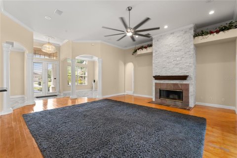 House in Belle Isle, Florida 5 bedrooms, 305.18 sq.m. № 1586377 - photo 14