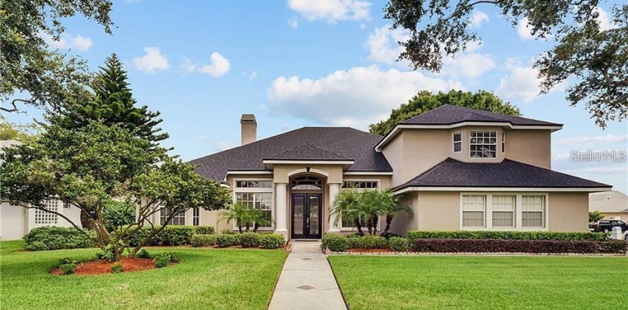 House in Belle Isle, Florida 5 bedrooms, 305.18 sq.m. № 1586377