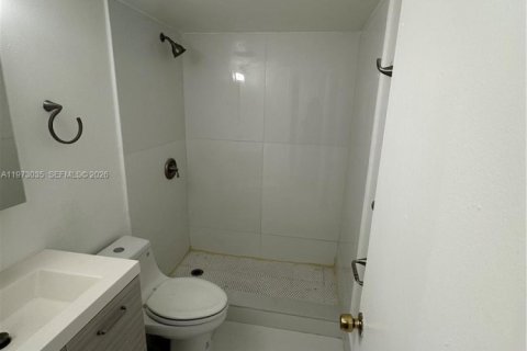 Купить кондоминиум в Майами, Флорида 3 спальни, 112.88м2, № 2033741 - фото 15