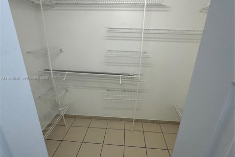 Купить кондоминиум в Майами, Флорида 3 спальни, 112.88м2, № 2033741 - фото 8