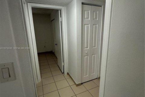 Купить кондоминиум в Майами, Флорида 3 спальни, 112.88м2, № 2033741 - фото 16