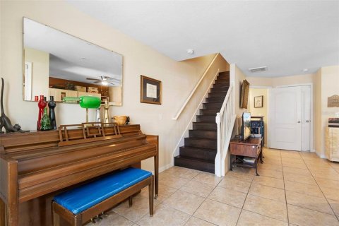 Touwnhouse à vendre à Lake Mary, Floride: 3 chambres, 202.25 m2 № 1725396 - photo 12