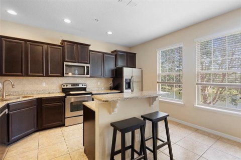 Touwnhouse à vendre à Lake Mary, Floride: 3 chambres, 202.25 m2 № 1725396 - photo 23