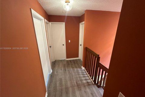 Купить виллу или дом в Катлер-Бей, Флорида 4 спальни, 184.69м2, № 1997460 - фото 19