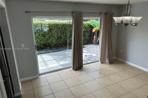 Купить виллу или дом в Катлер-Бей, Флорида 4 спальни, 184.69м2, № 1997460 - фото 10