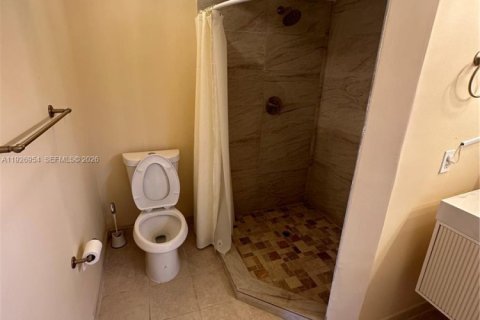 Купить виллу или дом в Катлер-Бей, Флорида 4 спальни, 184.69м2, № 1997460 - фото 22