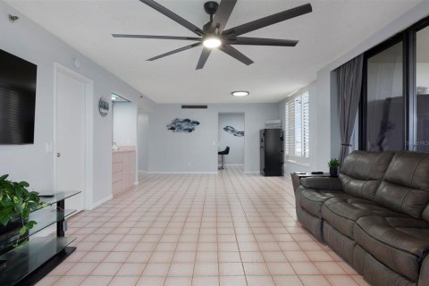 Condominio en venta en Largo, Florida, 2 dormitorios, 134.24 m2 № 1907567 - foto 27