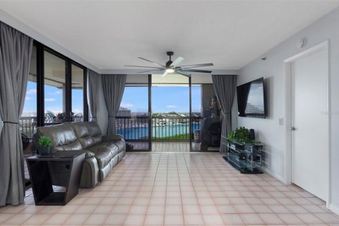 Condominio en venta en Largo, Florida, 2 dormitorios, 134.24 m2 № 1907567 - foto 16