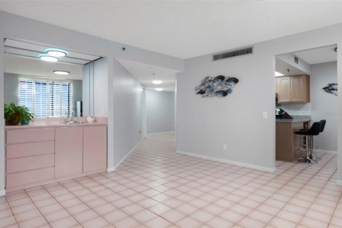 Condominio en venta en Largo, Florida, 2 dormitorios, 134.24 m2 № 1907567 - foto 25