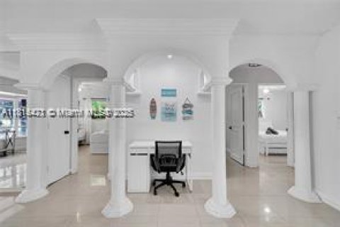 Casa en alquiler en Fort Lauderdale, Florida, 4 dormitorios, 191.01 m2 № 1766922 - foto 13