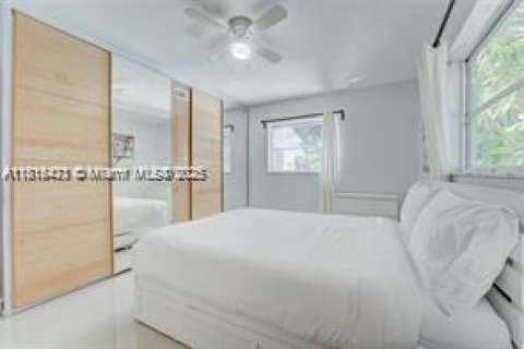 Casa en alquiler en Fort Lauderdale, Florida, 4 dormitorios, 191.01 m2 № 1766922 - foto 24