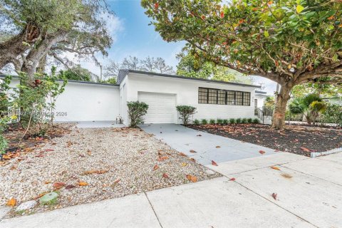 Дом в Майами, Флорида 1 спальня, 226.77м2 № 2004536