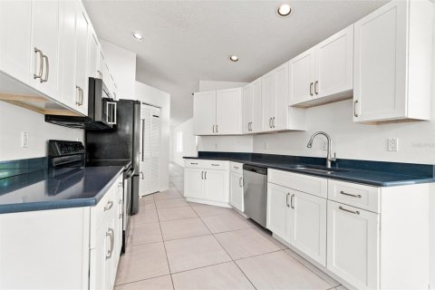 Casa en venta en Sarasota, Florida, 3 dormitorios, 121.05 m2 № 2358331 - foto 13