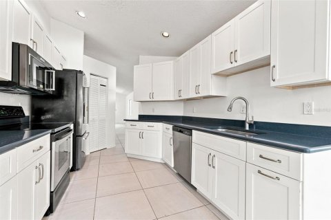 Casa en venta en Sarasota, Florida, 3 dormitorios, 121.05 m2 № 2358331 - foto 14