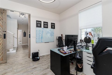 Villa ou maison à louer à Davenport, Floride: 4 chambres, 225.2 m2 № 2421744 - photo 5