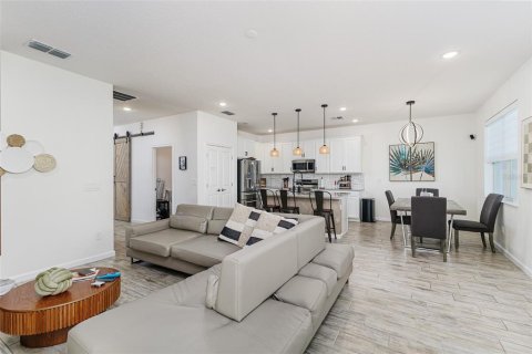 Villa ou maison à louer à Davenport, Floride: 4 chambres, 225.2 m2 № 2421744 - photo 12