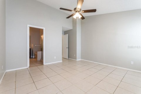 Villa ou maison à louer à Orlando, Floride: 4 chambres, 180.42 m2 № 2434552 - photo 11