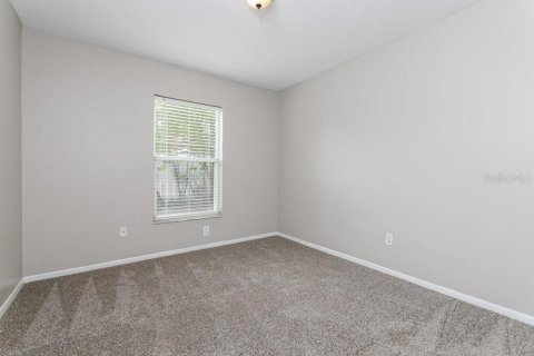 Villa ou maison à louer à Orlando, Floride: 4 chambres, 180.42 m2 № 2434552 - photo 13