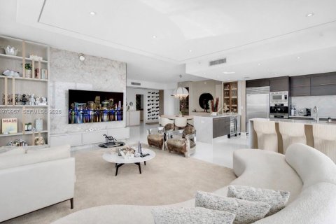 Купить кондоминиум в Майами, Флорида 3 спальни, 239.41м2, № 2048817 - фото 6