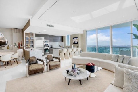 Купить кондоминиум в Майами, Флорида 3 спальни, 239.41м2, № 2048817 - фото 5