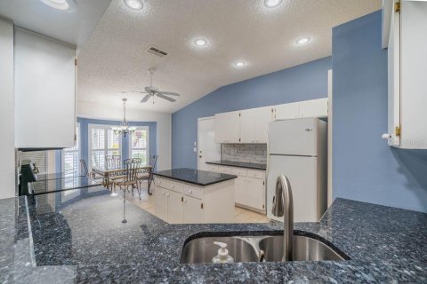 Condominio en venta en Sun City Center, Florida, 2 dormitorios, 169.55 m2 № 1894825 - foto 12