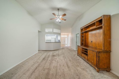Condominio en venta en Sun City Center, Florida, 2 dormitorios, 169.55 m2 № 1894825 - foto 5