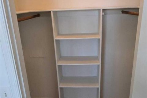Снять в аренду квартиру в Бока-Ратон, Флорида 3 комнаты, 76.18м2, № 2147289 - фото 8
