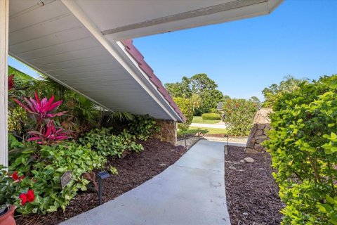 House in Clearwater, Florida 5 bedrooms, 328.41 sq.m. № 1744134 - photo 2
