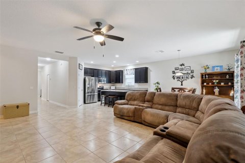 House in Groveland, Florida 4 bedrooms, 188.03 sq.m. № 2304432 - photo 15