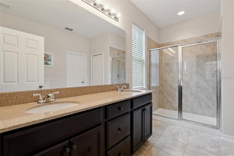 House in Groveland, Florida 4 bedrooms, 188.03 sq.m. № 2304432 - photo 25